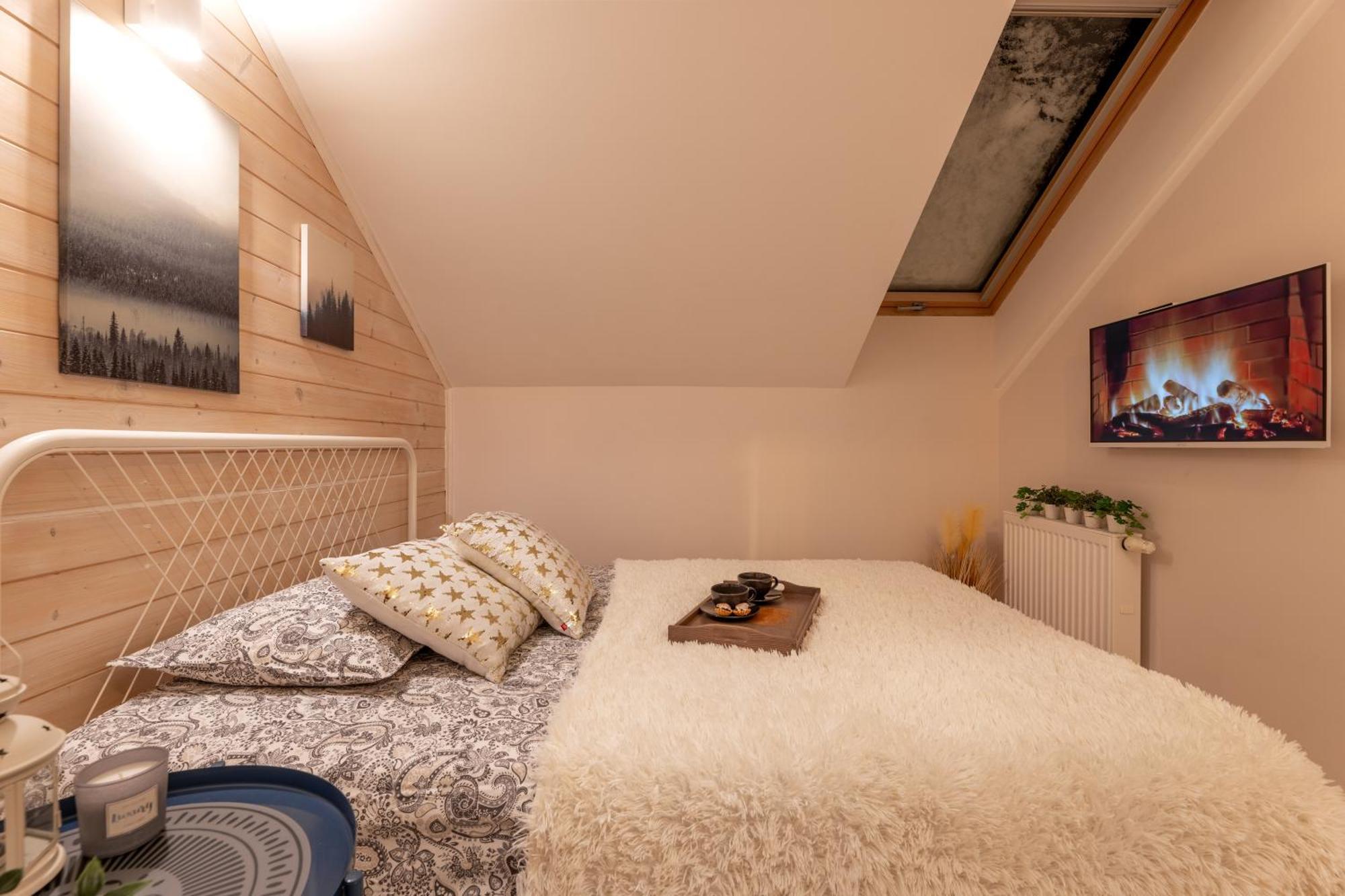 Apartament Kasztelan II Ustrzyki Dolne Bagian luar foto